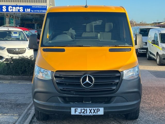 Mercedes-Benz Sprinter 315 Cdi Progressive Panel FJ21XXP Yellow #2
