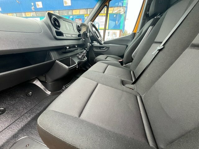 Mercedes-Benz Sprinter 315 Cdi Progressive Panel FD72CVS Yellow #4