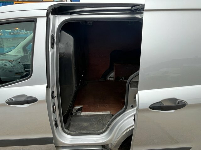 Ford Transit Courier Ecoboost Panel Van Silver #5