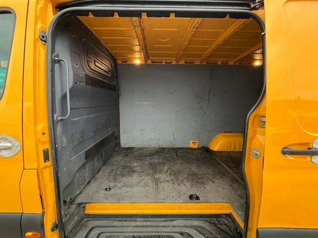 Mercedes-Benz Sprinter 316 Cdi Panel Van FJ69UXS Yellow #5