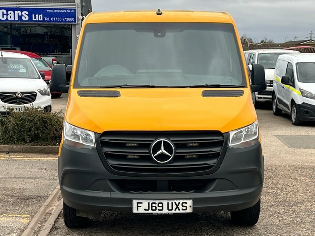 Mercedes-Benz Sprinter 316 Cdi Panel Van FJ69UXS Yellow #2