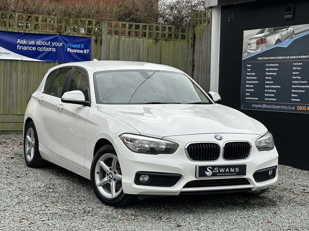 BMW 1 Series Hatchback 2017 Bmw 118I 1.5 Se White