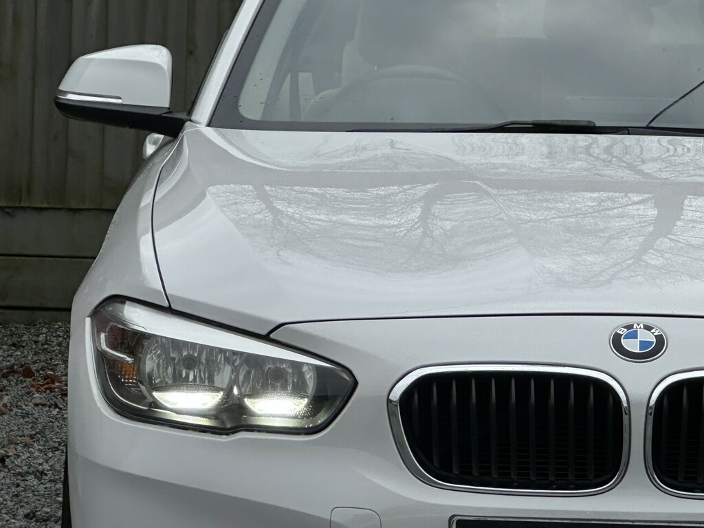 BMW 1 Series Hatchback 2017 Bmw 118I 1.5 Se EN67PZU White #5