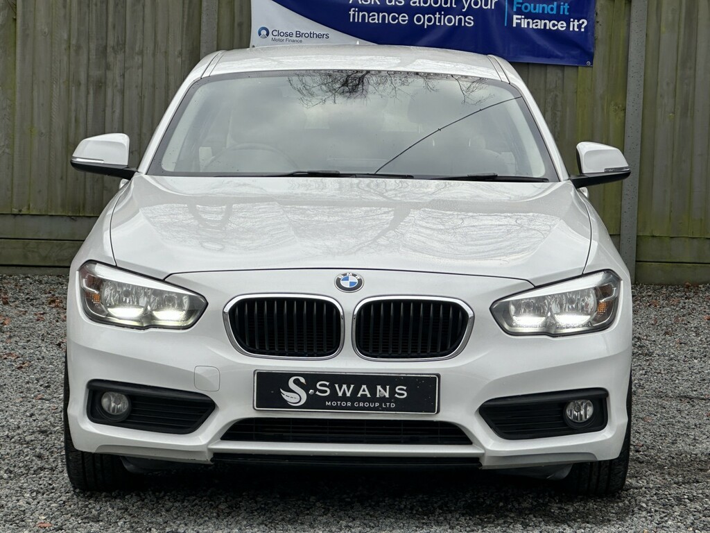 BMW 1 Series Hatchback 2017 Bmw 118I 1.5 Se EN67PZU White #4