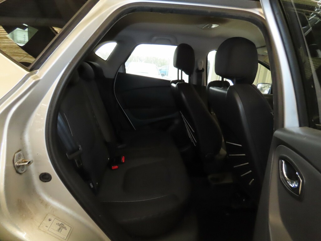Renault Captur Suv 1.5 Dynamique S Nav Dci 90 Silver Di YE65UUJ Silver #5