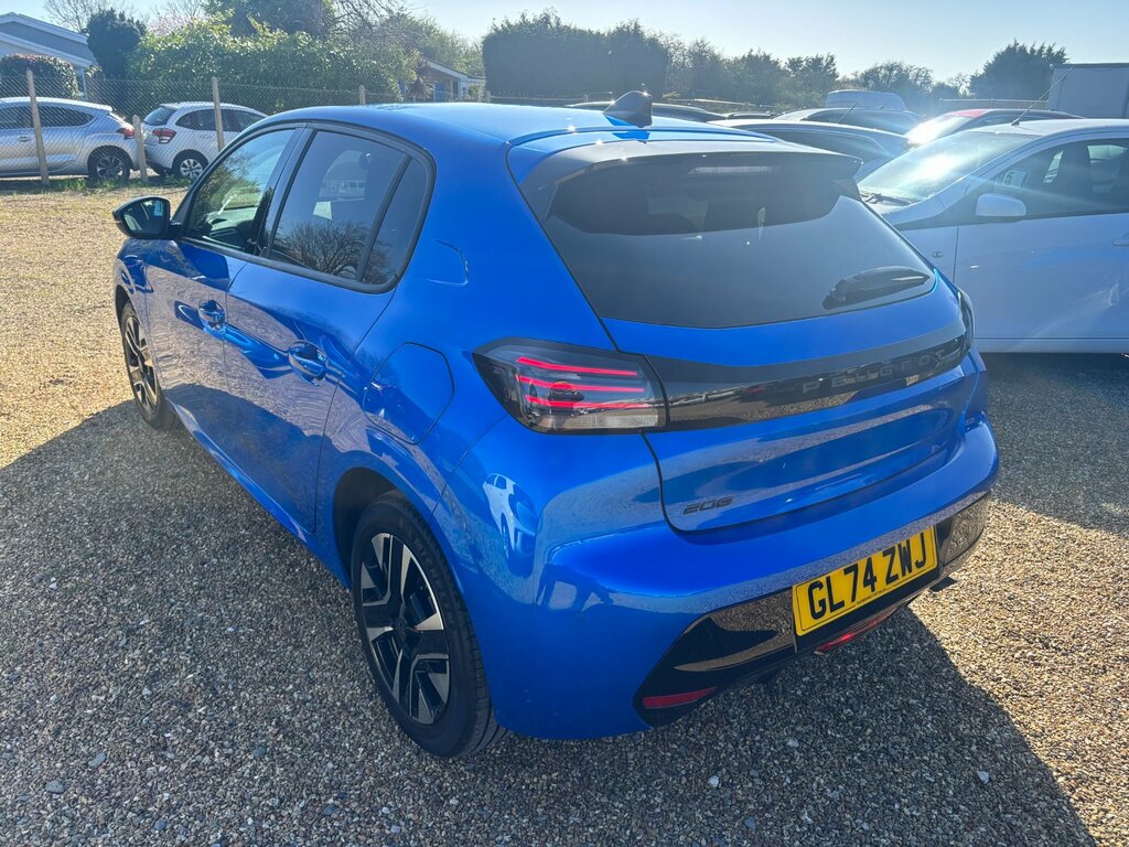 Peugeot 208 1.2 Puretech Allure Hatchback Eu GL74ZWJ Blue #4