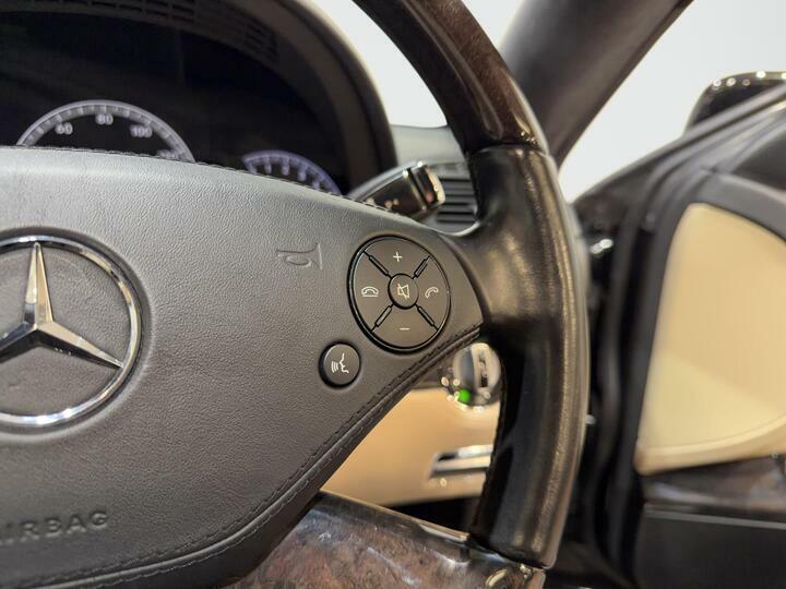 Mercedes-Benz CL 4.7 V8 Cgi Blueefficiency G-tronic Coupe Silver #39