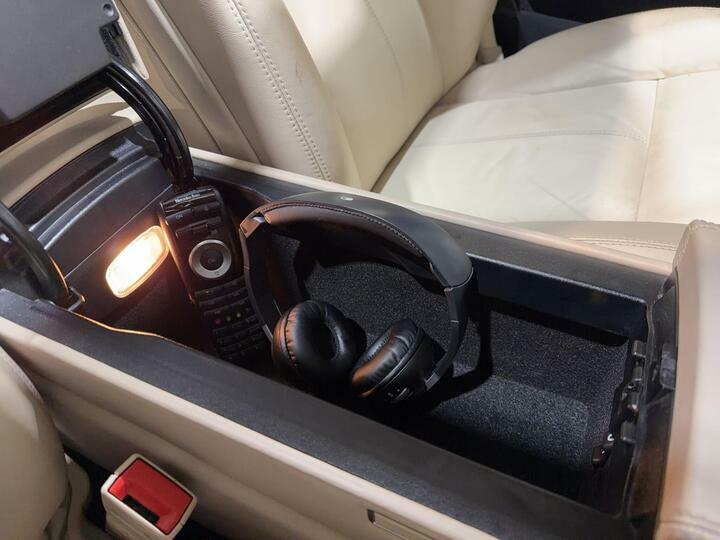 Mercedes-Benz CL 4.7 V8 Cgi Blueefficiency G-tronic Coupe Silver #26