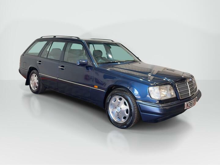 Mercedes-Benz E Class E220 2dr Auto Silver #1