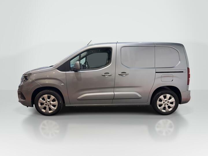 Vauxhall Combo 1.5 Turbo D 2000 Limited Edition Nav L1 H1 Euro 6 Grey