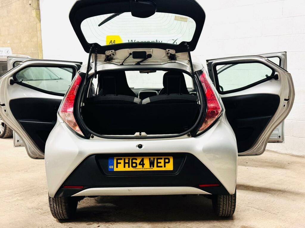 Toyota Aygo 1.0 Vvt-i X-play Euro 5 Euro 5 FH64WEP Silver #6
