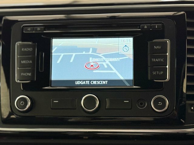 Volkswagen Beetle 2.0 Tdi Design Hatchback Navigation Black #4