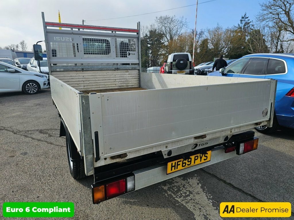 Isuzu  N75.190 L White #9
