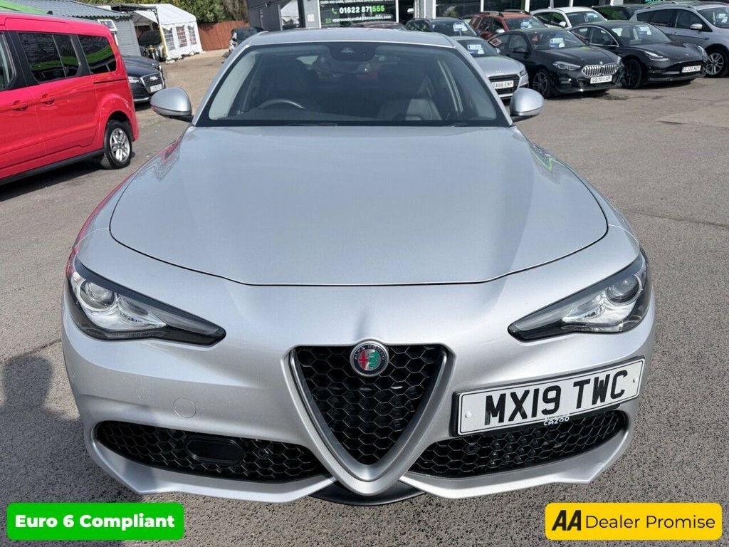Alfa Romeo Giulia 2L Veloce MX19TWC Grey #3