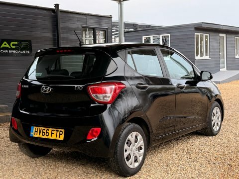 Hyundai I10 1.0 Se Euro HV66FTP Black #3