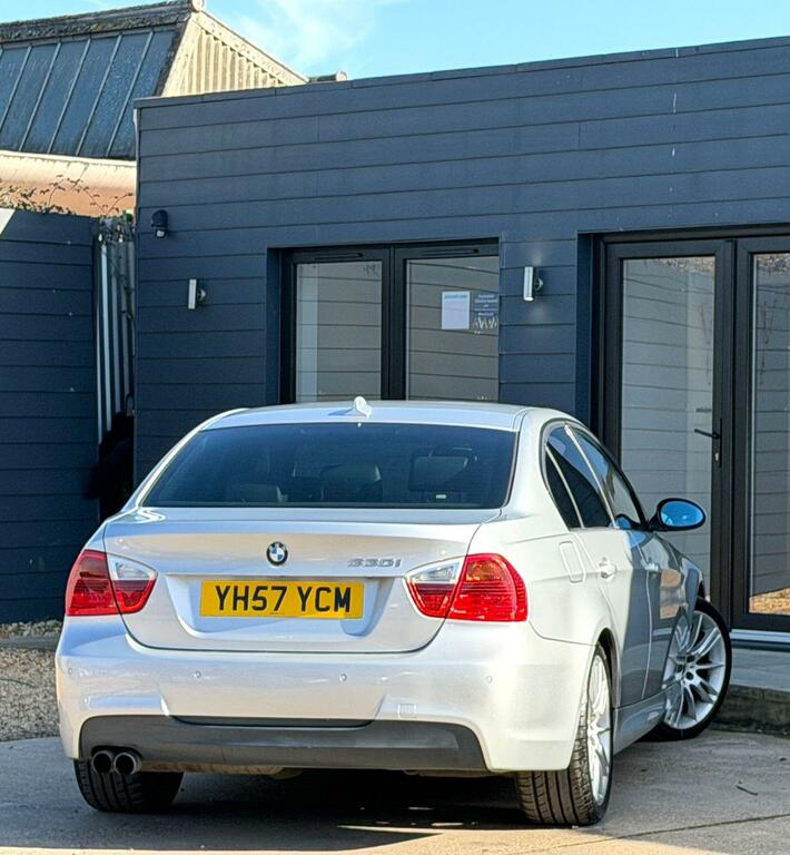 BMW 3 Series 3.0 330I M Sport Euro 4 YH57YCM Silver #3