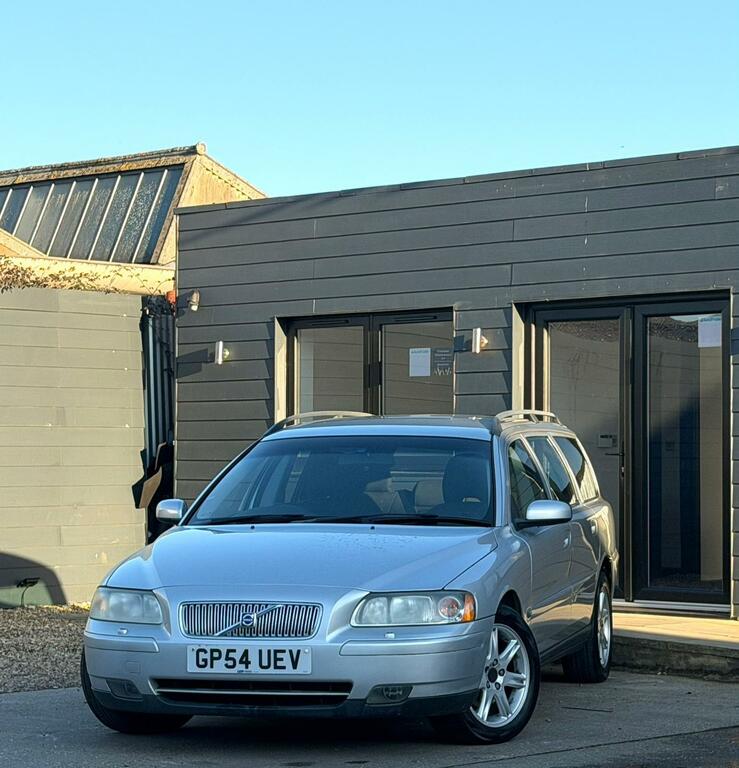 Volvo V70 2.4 D5 S Silver #6