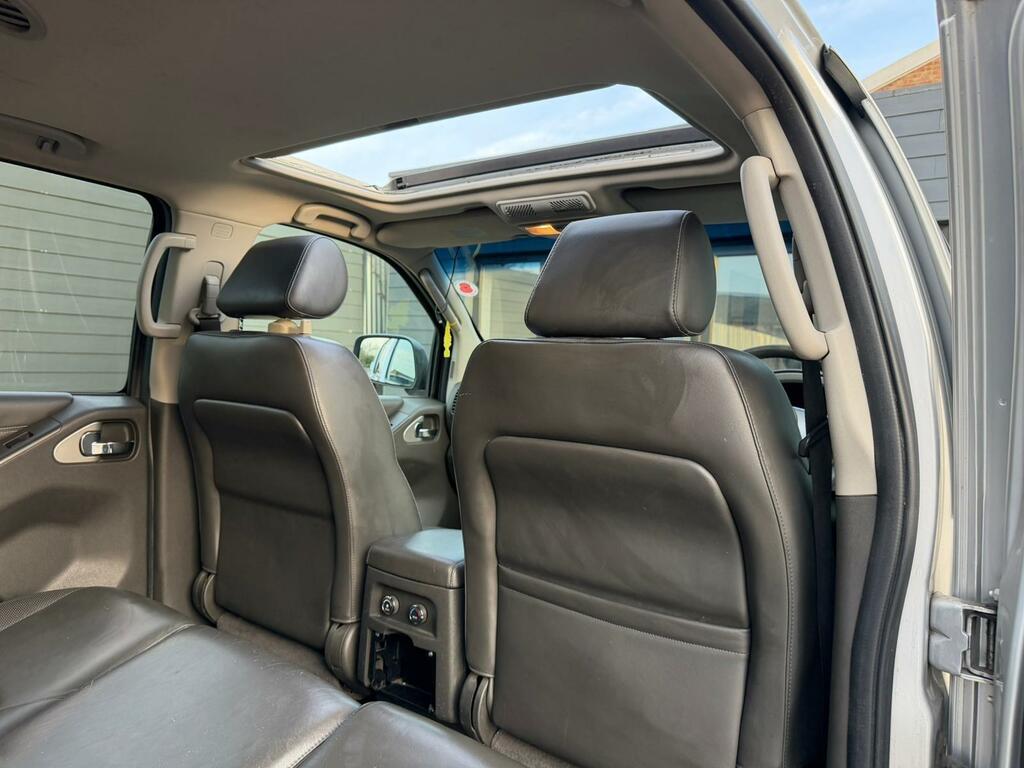 Nissan Pathfinder 2.5 Dci Tekna 4Wd Euro 5 Silver #2