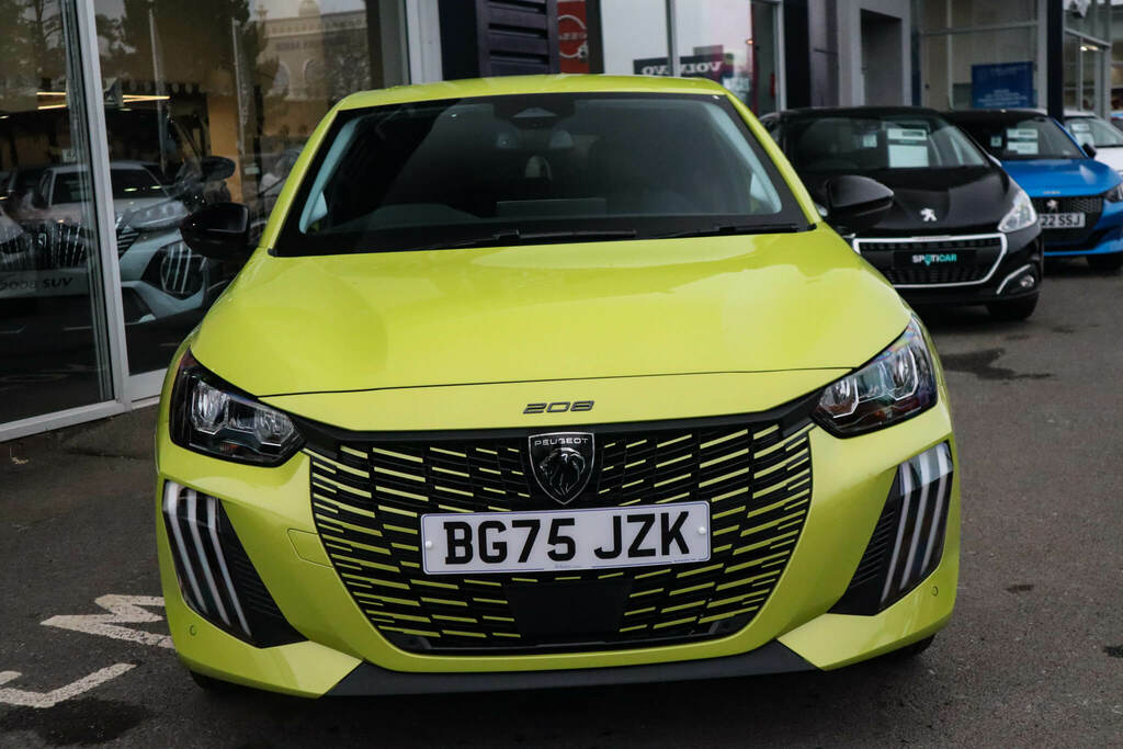 Peugeot 208 1.2L 100 Ss 6-Speed BG75JZK Yellow #3