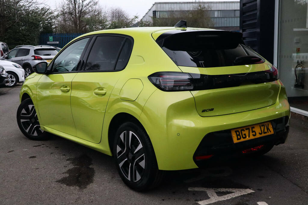 Peugeot 208 1.2L 100 Ss 6-Speed BG75JZK Yellow #2