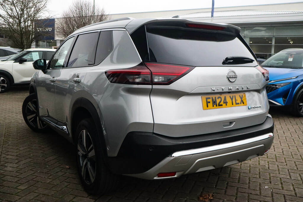 Nissan X-Trail 1.5 E-power 204 Tekna Xtronic FM24YLX Silver #3