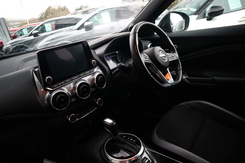 Nissan Juke 1.6 Hybrid N-connecta EY72LCM Grey #2
