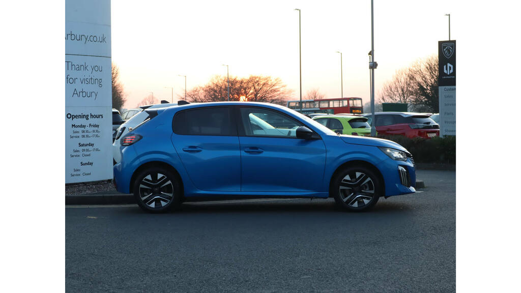 Peugeot 208 New Hybrid 100 E-dsc6 BC24WMO Blue #4