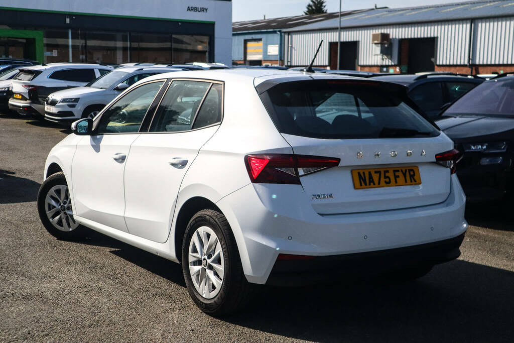 Skoda Fabia 1.0 Tsi 116 Se Edition Dsg NA75FYR White #3