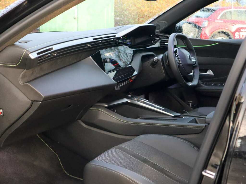 Peugeot 408 58Kwh 210 1-Speed BC25ZPP Black #4