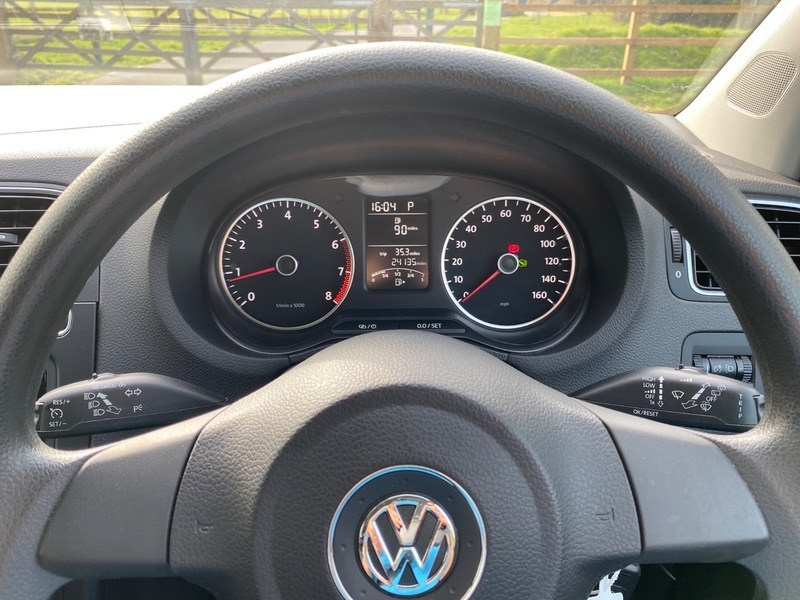 Volkswagen Polo Match Edition Dsg KY63YVJ Grey #3