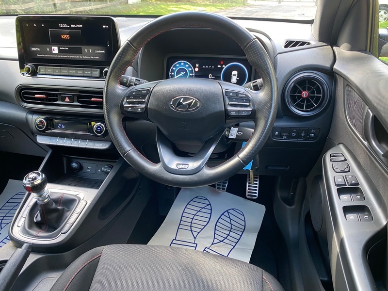 Hyundai Kona 1.0 T-gdi Mhev N EJ71YYW Red #3