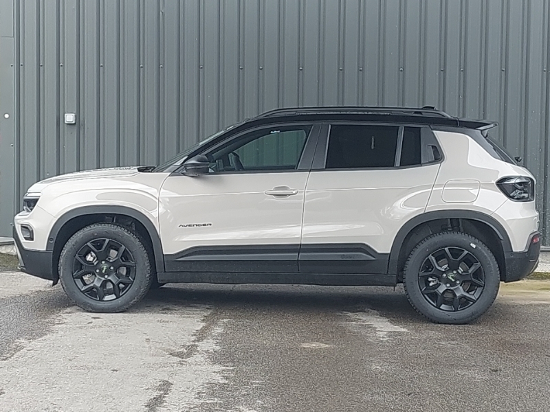 Jeep Avenger 1.2 E-awd E-hybrid Overland Dct Grey #4