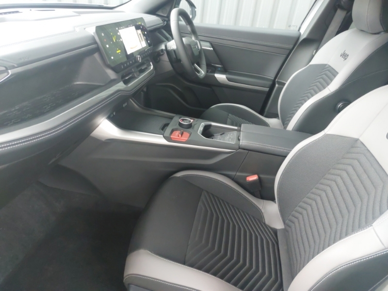 Jeep Compass 1.2 E-hybrid First Edition Dct White #5