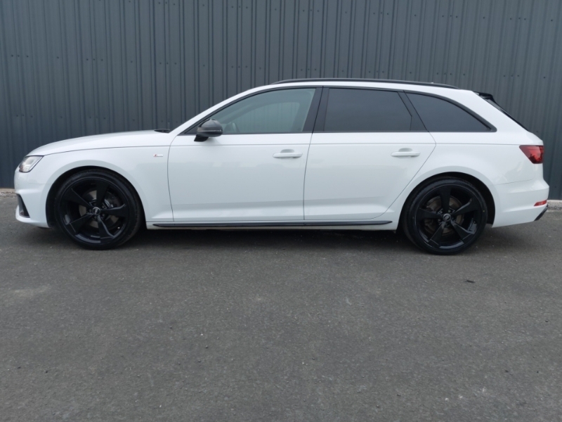 Audi A4 35 Tfsi Black Edition VT19TVK White #4
