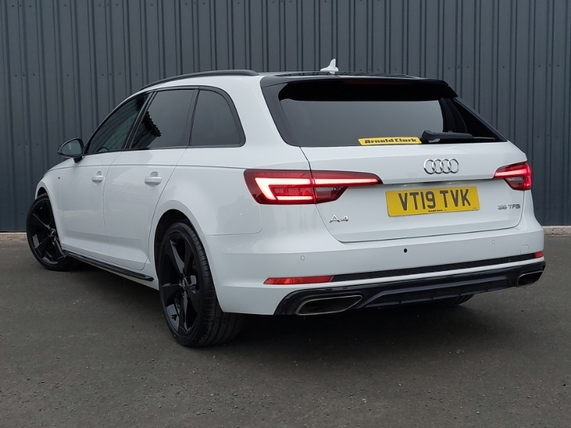 Audi A4 35 Tfsi Black Edition VT19TVK White #2