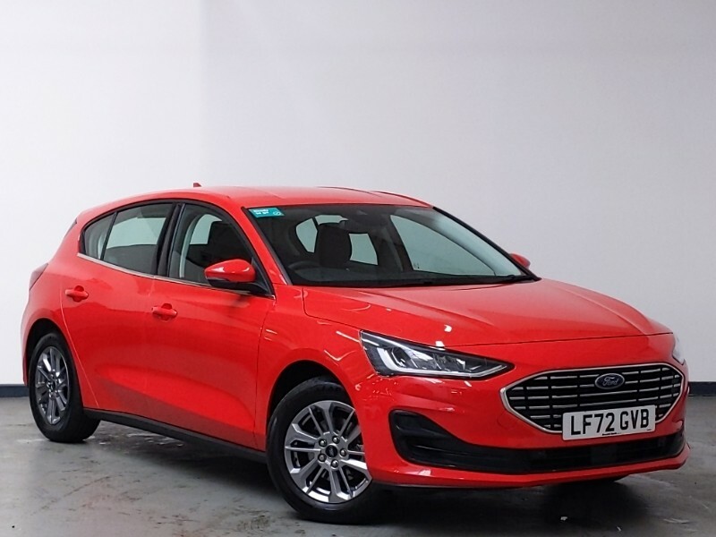 Ford Focus 1.0 Ecoboost Hybrid Mhev 155 Titanium Red