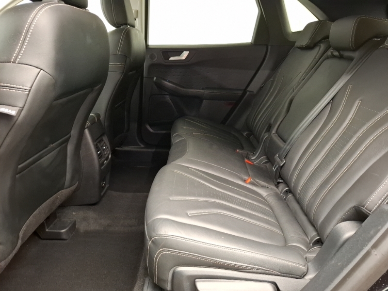 Ford Kuga 2.5 Phev Vignale Cvt EK22AGO Black #6