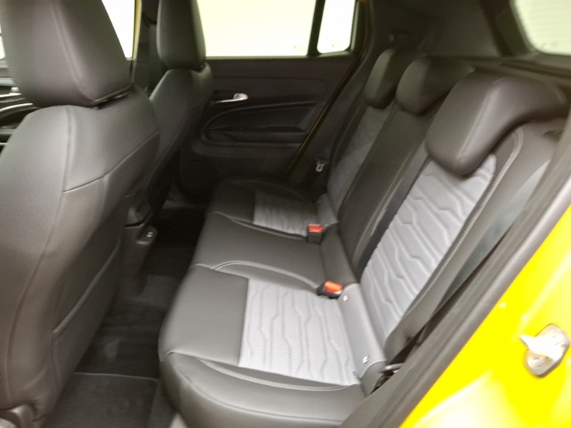 Jeep Avenger 1.2 E-awd E-hybrid Overland Dct SR75FKE Yellow #6