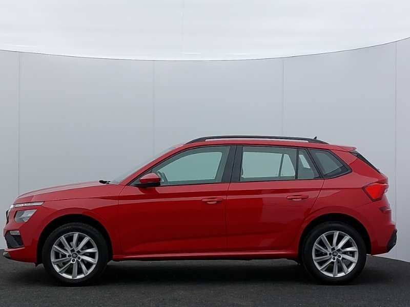 Skoda Kamiq 1.0 Tsi 95 Se Edition SK25FPF Red #4