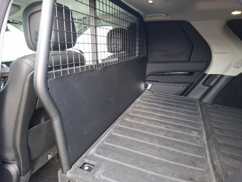 Land Rover Discovery 3.0 D300 Se Commercial SY23TZJ Black #6