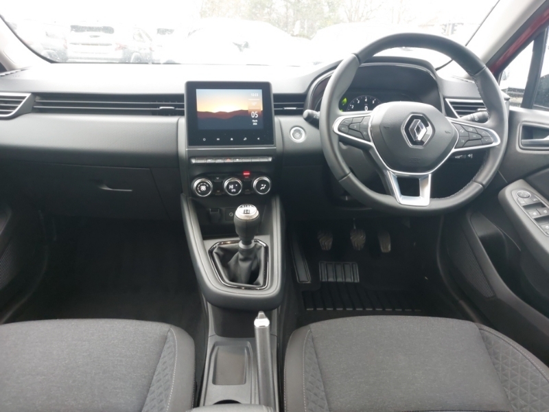Renault Clio 1.0 Tce 90 Evolution SL73MVA Red #3