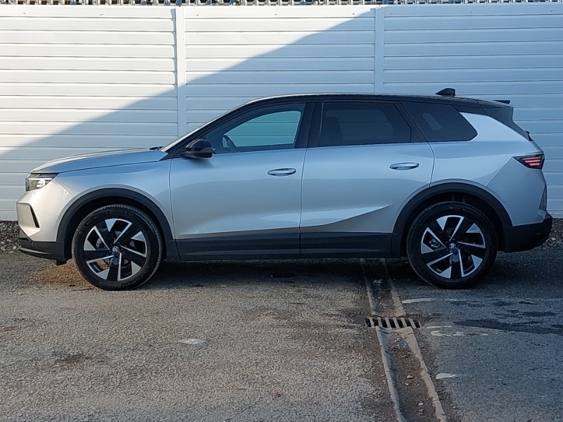 Vauxhall Grandland 1.2 Hybrid 136 Gs E-dct6 SG25XZC Grey #4