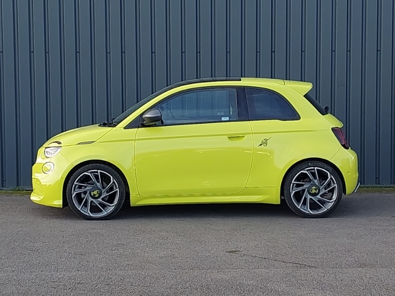 Abarth 500 114Kw Turismo 42.2Kwh Yellow #4