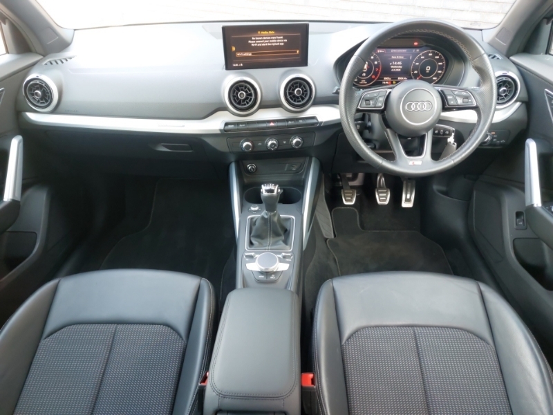 Audi Q2 35 Tfsi S Line Grey #3
