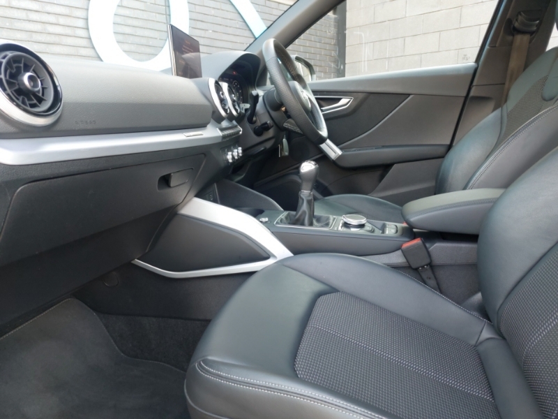 Audi Q2 35 Tfsi S Line Grey #5
