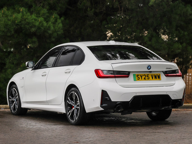 BMW 3 Series 330E 22.3 Kwh M Sport Step Pro Pack White #2