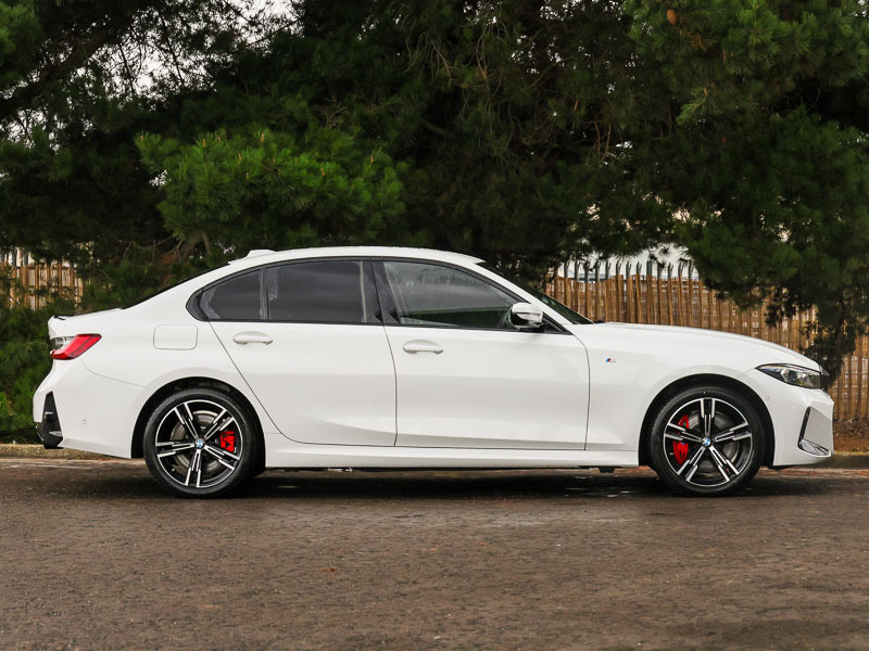 BMW 3 Series 330E 22.3 Kwh M Sport Step Pro Pack White #3