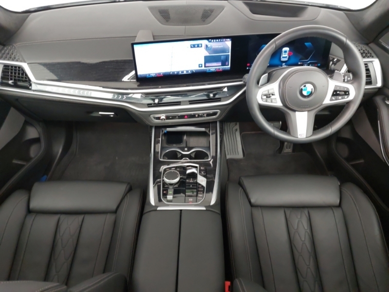 BMW X7 Xdrive40d Mht M Sport Step SA75VJM White #4
