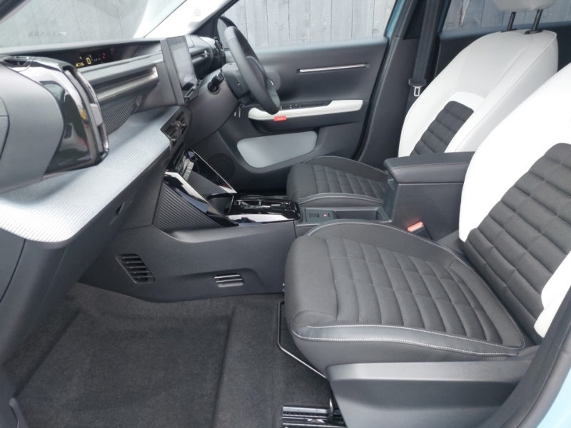 Citroen C3 Aircross 83Kw Standard Range Max 44Kwh AA9233 Blue #5