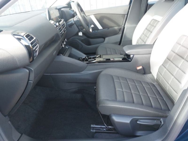 Citroen C4 1.2 130 Plus AB4207 Blue #5